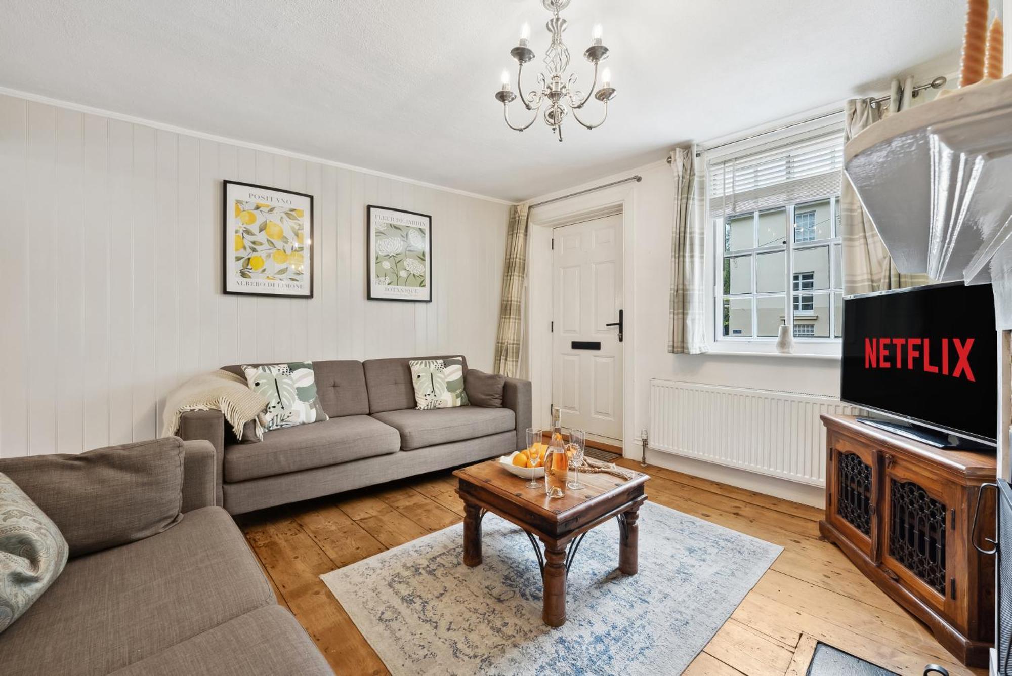 2 Bedrooms Stunning Westgate Cottage Retreat, Central Winchester, Free On-Street Parking Permit, With Garden Close To Cathedral - Sleeps 6, Pets Are Welcome, Summer Special Offer! - By Blue Puffin Stays Dış mekan fotoğraf